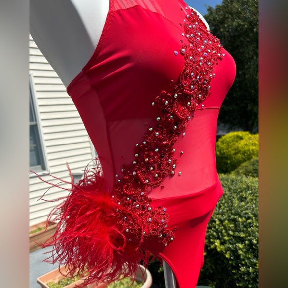 Beautiful New! Red Halter Custom Jazz Dance Costume With Feathers Small Adult💃 - Picture 6 of 8